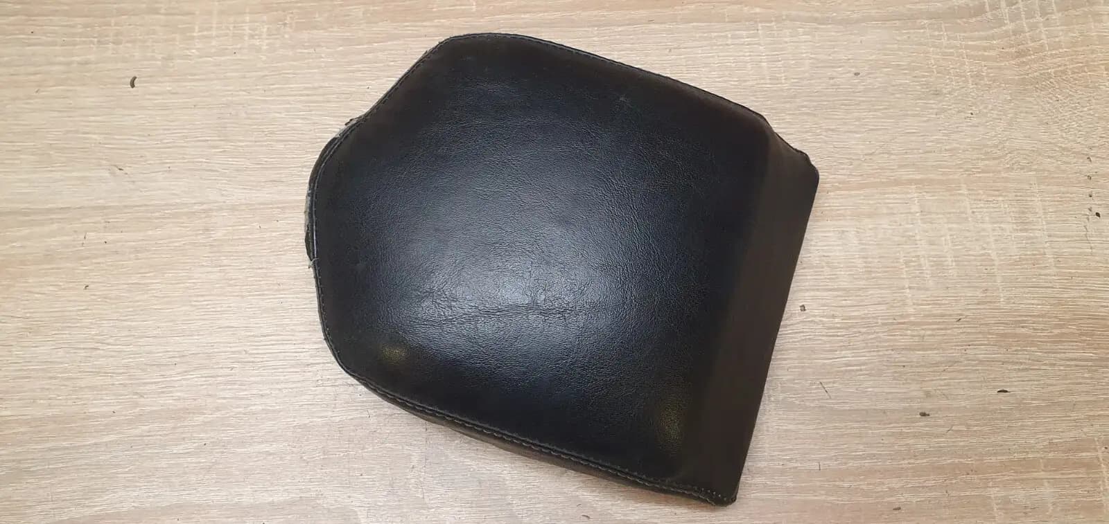 HARLEY DAVIDSON Passenger Backrest Cushion