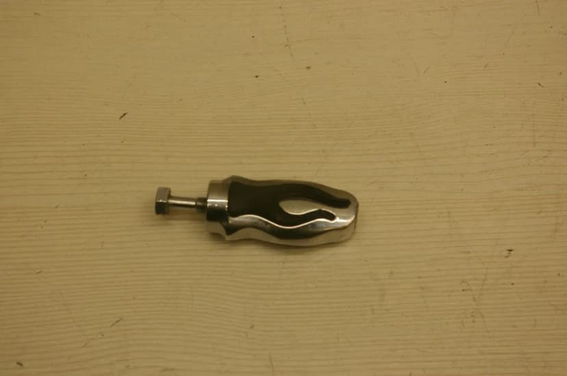 Harley Davidson Flame Footrest Peg / Pedal