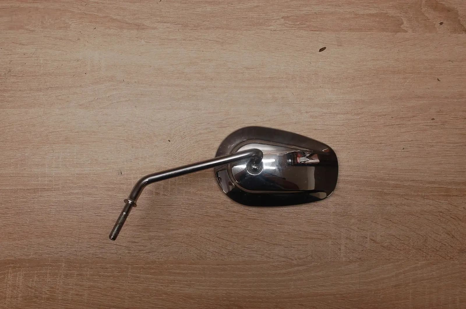 Harley Davidson Sportster 883 / 1200 2006 Left side mirror