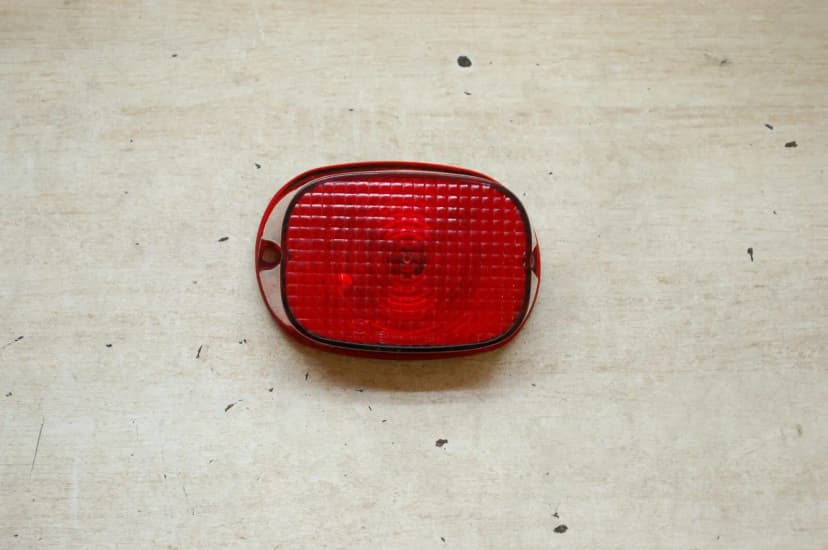 Harley Davidson Dyna Wide Glide Rear Tail Light 6837003
