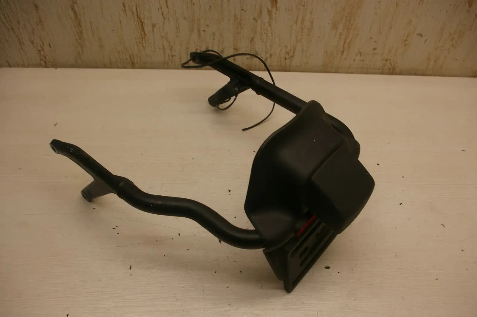 Harley Davidson Fat Bob 2018 License Plate Holder & Mount Bracket 67900384